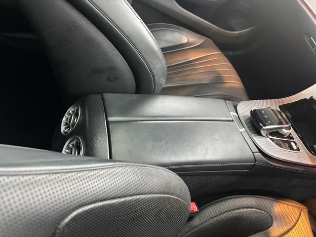 CLSクラス CLS220d スポーツ エクスクルーシブパッケージ パノラミックスライディングルーフ 黒レザーシート レーダーセーフティ 純正ナビ ブルメスター 360°カメラ ヘッドアップディスプレイ パワートランク ドラレコ ETC パフューム ベンチレーター(39枚目)