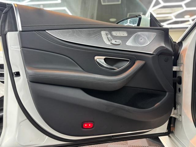 CLSクラス CLS220d スポーツ エクスクルーシブパッケージ パノラミックスライディングルーフ 黒レザー レーダーセーフティ 純正ナビ ブルメスター 360°カメラ ヘッドアップディスプレイ パワートランク ETC パフュームアトマイザー シートベンチレーター(11枚目)