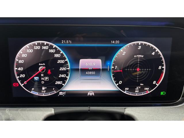 CLSクラス CLS220d スポーツ エクスクルーシブパッケージ パノラミックスライディングルーフ 黒レザー レーダーセーフティ 純正ナビ ブルメスター 360°カメラ ヘッドアップディスプレイ パワートランク ETC パフュームアトマイザー シートベンチレーター(32枚目)
