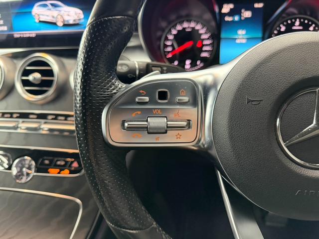 Cクラスステーションワゴン C220d ワゴンアバンギャルド AMGライン レーダーセーフティパッケージ 黒レザーシート 純正ナビ フルセグ バックモニター アンビエントライト LEDヘッドライト シートヒーター ETC パワーテールゲート ドライブレコーダー(27枚目)