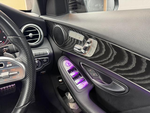 Cクラスステーションワゴン C220d ワゴンアバンギャルド AMGライン レーダーセーフティパッケージ 黒レザーシート 純正ナビ フルセグ バックモニター アンビエントライト LEDヘッドライト シートヒーター ETC パワーテールゲート ドライブレコーダー(31枚目)