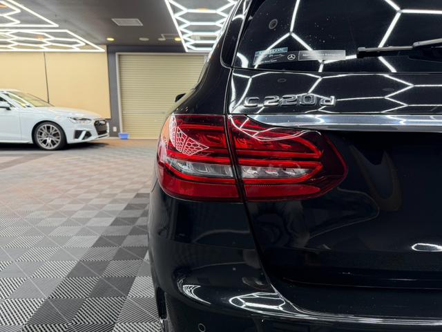 Cクラスステーションワゴン C220d ワゴンアバンギャルド AMGライン レーダーセーフティパッケージ 黒レザーシート 純正ナビ フルセグ バックモニター アンビエントライト LEDヘッドライト シートヒーター ETC パワーテールゲート ドライブレコーダー(48枚目)