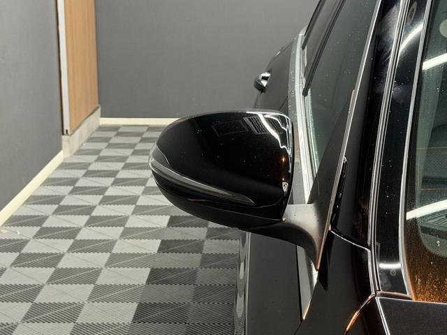 Cクラスステーションワゴン C220d ワゴンアバンギャルド AMGライン レーダーセーフティパッケージ 黒レザーシート 純正ナビ フルセグ バックモニター アンビエントライト LEDヘッドライト シートヒーター ETC パワーテールゲート ドライブレコーダー(50枚目)