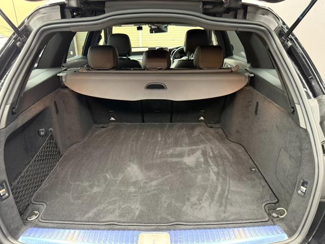 Cクラスステーションワゴン C220d ワゴンアバンギャルド AMGライン レーダーセーフティパッケージ 黒レザーシート 純正ナビ フルセグ バックモニター アンビエントライト LEDヘッドライト シートヒーター ETC パワーテールゲート ドライブレコーダー(56枚目)