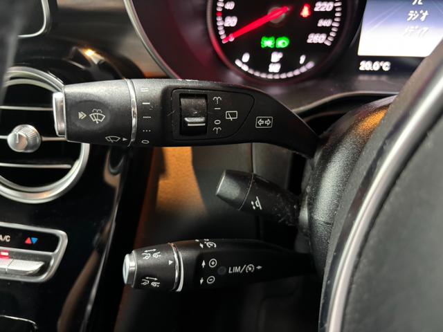 ＧＬＣ ＧＬＣ２５０　４マチックスポーツ　レーダーセーフティパッケージ　純正ナビ　フルセグ　３６０°カメラ　ヘッドアップディスプレイ　パワーテールゲート　ドライブレコーダー　ＬＥＤ　ＥＴＣ　アンビエントライト　ハーフレザー　シートヒーター（27枚目）