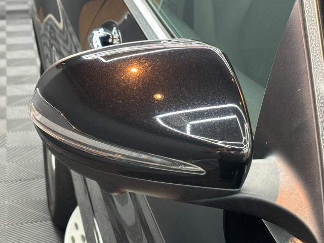 ＧＬＣ ＧＬＣ２５０　４マチックスポーツ　レーダーセーフティパッケージ　純正ナビ　フルセグ　３６０°カメラ　ヘッドアップディスプレイ　パワーテールゲート　ドライブレコーダー　ＬＥＤ　ＥＴＣ　アンビエントライト　ハーフレザー　シートヒーター（50枚目）