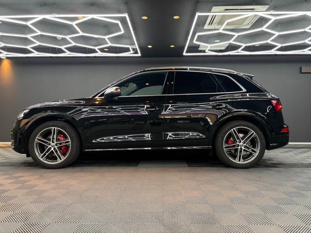 SQ5 ベースグレード ワンオーナー ナッパレザーシート アダプティブクルーズコントロール 純正ナビ フルセグ サラウンドビューモニター バーチャルコックピット マトリクスLED オートマチックテールゲート 純正20AW(10枚目)