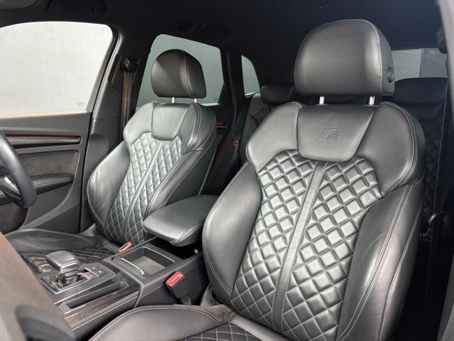 SQ5 ベースグレード ワンオーナー ナッパレザーシート アダプティブクルーズコントロール 純正ナビ フルセグ サラウンドビューモニター バーチャルコックピット マトリクスLED オートマチックテールゲート 純正20AW(13枚目)