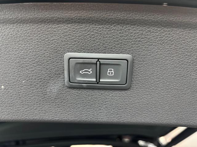 SQ5 ベースグレード ワンオーナー ナッパレザーシート アダプティブクルーズコントロール 純正ナビ フルセグ サラウンドビューモニター バーチャルコックピット マトリクスLED オートマチックテールゲート 純正20AW(48枚目)