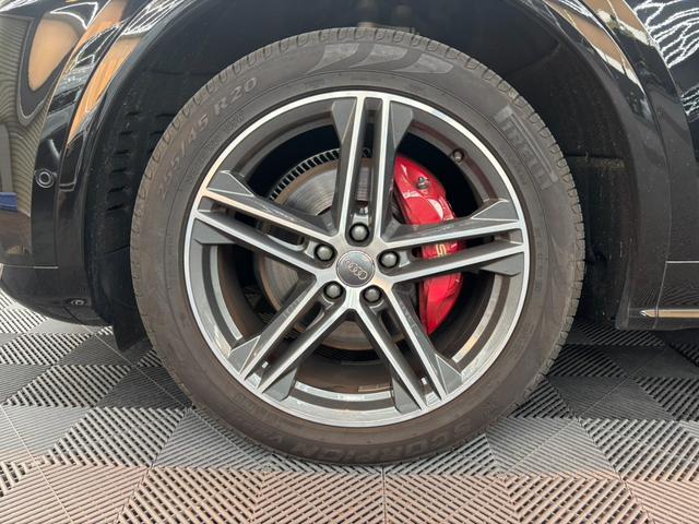 SQ5 ベースグレード ワンオーナー ナッパレザーシート アダプティブクルーズコントロール 純正ナビ フルセグ サラウンドビューモニター バーチャルコックピット マトリクスLED オートマチックテールゲート 純正20AW(56枚目)