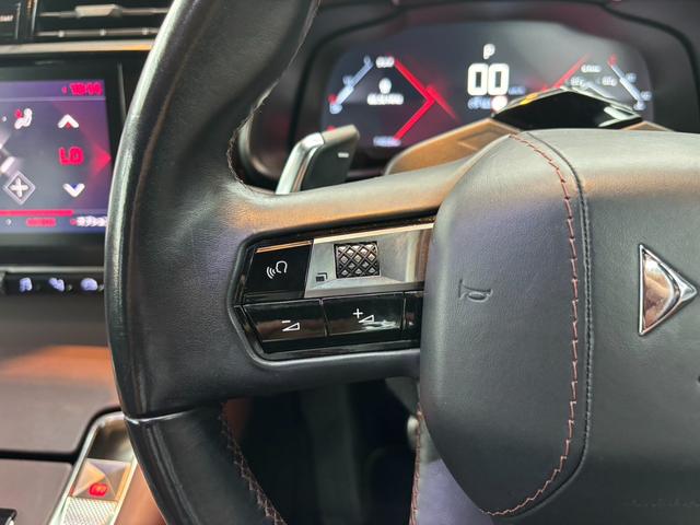 DS AUTOMOBILES DS7 CROSSBACK GRAND CHIC PURE TECH