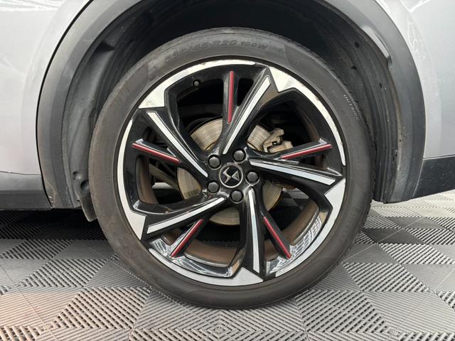 DS AUTOMOBILES DS7 CROSSBACK GRAND CHIC PURE TECH