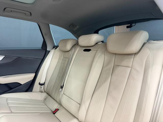 A4オールロードクワトロ ベースグレード ラグジュアリーパッケージ ACC パノラマサンルーフ レザーシート シートヒーター バックカメラ ETC2.0 パワーバックドア パワーシート ドラレコ フルセグTV 純正AW 純正ナビ(17枚目)