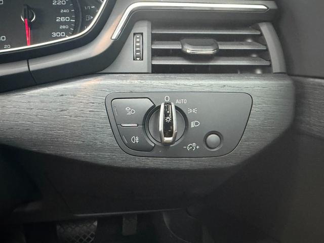 A4オールロードクワトロ ベースグレード ラグジュアリーパッケージ ACC パノラマサンルーフ レザーシート シートヒーター バックカメラ ETC2.0 パワーバックドア パワーシート ドラレコ フルセグTV 純正AW 純正ナビ(29枚目)