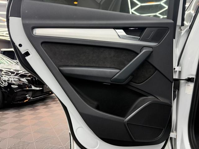Ｑ５ ４５ＴＦＳＩクワトロ　スポーツ　Ｓラインパッケージ　アシスタンスパッケージ　アダプティブクルーズコントロール　サラウンドビュー　パークアシスト　バーチャルコックピット　パワーシート　前後シートヒーター　パワーバックドア　ドラレコ（15枚目）