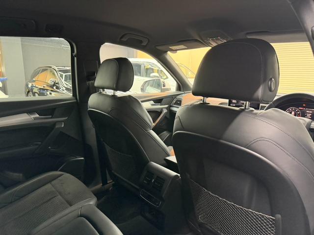 Ｑ５ ４５ＴＦＳＩクワトロ　スポーツ　Ｓラインパッケージ　アシスタンスパッケージ　アダプティブクルーズコントロール　サラウンドビュー　パークアシスト　バーチャルコックピット　パワーシート　前後シートヒーター　パワーバックドア　ドラレコ（20枚目）