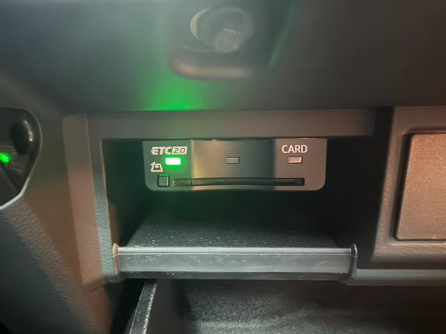 Ｑ５ ４５ＴＦＳＩクワトロ　スポーツ　Ｓラインパッケージ　アシスタンスパッケージ　アダプティブクルーズコントロール　サラウンドビュー　パークアシスト　バーチャルコックピット　パワーシート　前後シートヒーター　パワーバックドア　ドラレコ（45枚目）