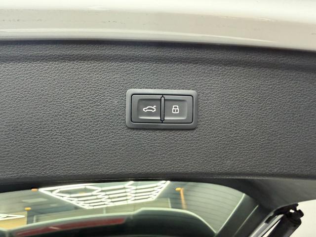 Ｑ５ ４５ＴＦＳＩクワトロ　スポーツ　Ｓラインパッケージ　アシスタンスパッケージ　アダプティブクルーズコントロール　サラウンドビュー　パークアシスト　バーチャルコックピット　パワーシート　前後シートヒーター　パワーバックドア　ドラレコ（60枚目）