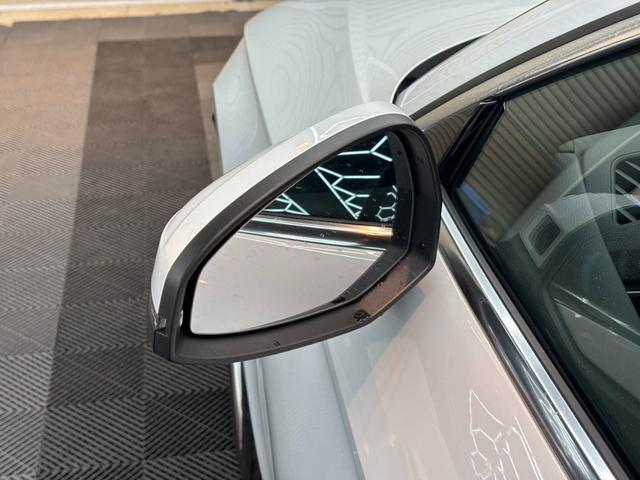 A5スポーツバック 40TFSIスポーツ アシスタンスパッケージ ACC サラウンドビューカメラ バーチャルコックピット パワーシート 前後シートヒーター パワーバックドア ドラレコ LED(49枚目)