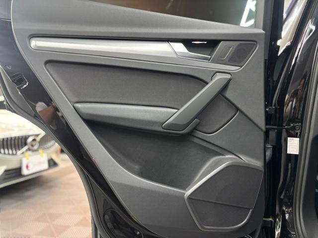 展示場には１００台の展示車がございます！なかにはネットには掲載されてない、掲載前などのお買い得車なども多数ございます。まずはお店にご来店頂きましてお店やスタッフなどの雰囲気もご覧ください！