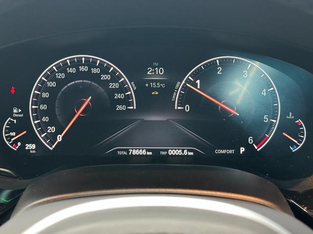 ５シリーズ ５２３ｄツーリング　Ｍスポーツ　イノベーションパッケージ　ハイラインパッケージ　アクティブクルーズコントロール　レザーシート　純正ナビ　フルセグＴＶ　トップビュー＋サイドビューモニター　パワーテールゲート　１９インチＡＷ　禁煙車（29枚目）