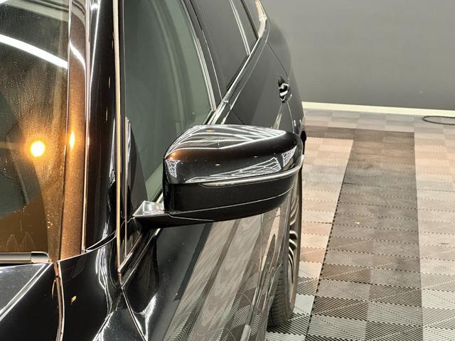 ５シリーズ ５２３ｄツーリング　Ｍスポーツ　イノベーションパッケージ　ハイラインパッケージ　アクティブクルーズコントロール　レザーシート　純正ナビ　フルセグＴＶ　トップビュー＋サイドビューモニター　パワーテールゲート　１９インチＡＷ　禁煙車（50枚目）