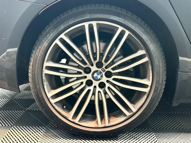 ５シリーズ ５２３ｄツーリング　Ｍスポーツ　イノベーションパッケージ　ハイラインパッケージ　アクティブクルーズコントロール　レザーシート　純正ナビ　フルセグＴＶ　トップビュー＋サイドビューモニター　パワーテールゲート　１９インチＡＷ　禁煙車（53枚目）