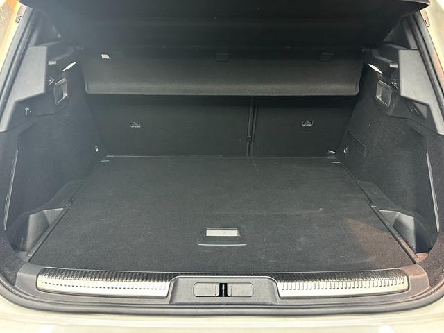 ＤＳ７クロスバック グランシック　ブルーＨＤｉ　アダプティブクルーズコントロール　レーンキープ　ＢＳＭ　純正ナビ　バックカメラ　リヴォリ内装黒レザー　Ｂ．Ｒ．Ｍ製アナログ時計　カープレイ　ＬＥＤ　純正２０ＡＷ　シートヒーター　パワーテールゲート（56枚目）