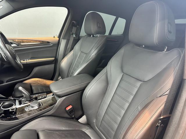 X4 M40i ワンオーナー 黒レザーシート アクティブクルーズコントロール 純正ナビ フルセグ トップビュー+サイドビューモニター ヘッドアップディスプレイ パワーテールゲート LEDヘッドライト ETC ドラレコ(9枚目)