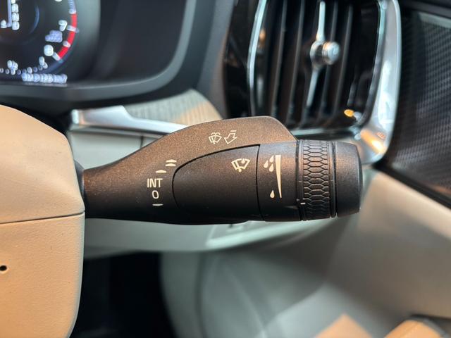 ローンにご不安な方、組めなかった方も諦めないでお気軽に当店にお問い合わせください。多数実績ございます。頭金なしＯＫ☆最大１２０回までご自由に支払回数を決めれます。お電話は「０２９−８６９−７８８０」