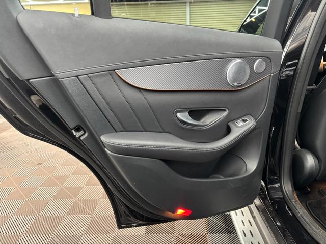 ＥＱＣ ＥＱＣ４００　４マチック　ＡＭＧライン　レザーエクスクルーシブＰＫＧ　パノラミックスライディングルーフ　レーダーセーフティ　純正ナビ　ＨＵＤ　３６０°カメラ　ＥＴＣ　ＬＥＤ　パフュームアトマイザー　ブルメスター　ベンチレーター　パワーゲート（15枚目）