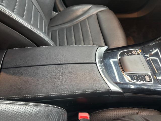 ＥＱＣ ＥＱＣ４００　４マチック　ＡＭＧライン　レザーエクスクルーシブＰＫＧ　パノラミックスライディングルーフ　レーダーセーフティ　純正ナビ　ＨＵＤ　３６０°カメラ　ＥＴＣ　ＬＥＤ　パフュームアトマイザー　ブルメスター　ベンチレーター　パワーゲート（38枚目）