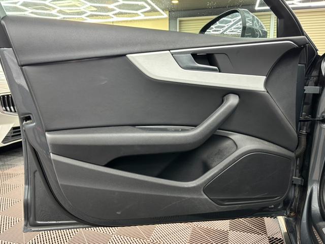 Ａ４アバント ２．０ＴＦＳＩ　（２２）アダプティブクルーズコントロール　シートヒーター　純正ナビ　パワーバックドア　ドラレコ　フルセグＴＶ　純正１８ＡＷ　ルーフレール（11枚目）