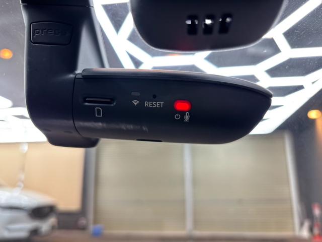 Ａ４アバント ２．０ＴＦＳＩ　（２２）アダプティブクルーズコントロール　シートヒーター　純正ナビ　パワーバックドア　ドラレコ　フルセグＴＶ　純正１８ＡＷ　ルーフレール（44枚目）