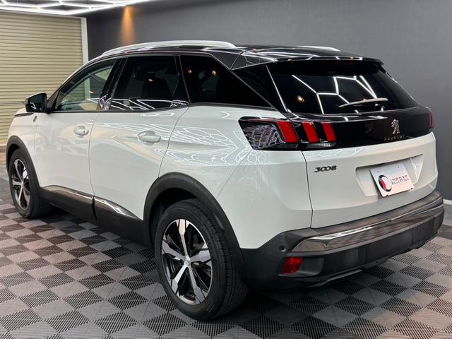 ３００８ 　アダプティブクルーズコントロール　ディスプレイオーディオ　サイドカメラ　バックガイドモニター　ＥＴＣ　パワーテールゲート　シートヒーター（9枚目）