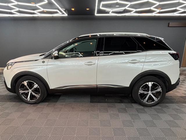 ３００８ 　アダプティブクルーズコントロール　ディスプレイオーディオ　サイドカメラ　バックガイドモニター　ＥＴＣ　パワーテールゲート　シートヒーター（10枚目）