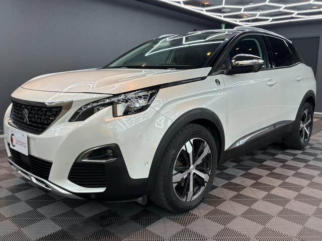 ３００８ 　アダプティブクルーズコントロール　ディスプレイオーディオ　サイドカメラ　バックガイドモニター　ＥＴＣ　パワーテールゲート　シートヒーター（11枚目）