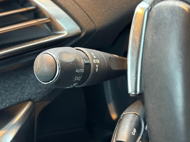 ３００８ 　アダプティブクルーズコントロール　ディスプレイオーディオ　サイドカメラ　バックガイドモニター　ＥＴＣ　パワーテールゲート　シートヒーター（29枚目）