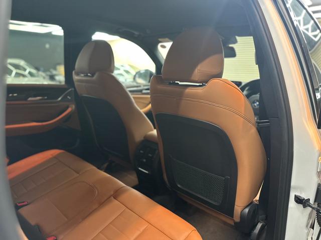 Ｘ３ ｘＤｒｉｖｅ　２０ｄ　Ｍスポーツハイラインパッケージ　ワンオーナー　茶革シート　アクティブクルーズコントロール　ヘッドアップディスプレイ　純正ナビ　フルセグＴＶ　全方位カメラ　パワーバックドア　純正前後ドラレコ　ＬＥＤヘッドライト　ＥＴＣ（18枚目）