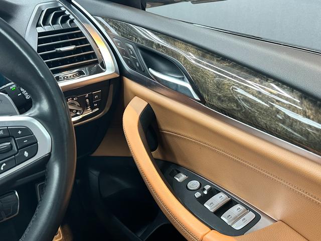 Ｘ３ ｘＤｒｉｖｅ　２０ｄ　Ｍスポーツハイラインパッケージ　ワンオーナー　茶革シート　アクティブクルーズコントロール　ヘッドアップディスプレイ　純正ナビ　フルセグＴＶ　全方位カメラ　パワーバックドア　純正前後ドラレコ　ＬＥＤヘッドライト　ＥＴＣ（31枚目）