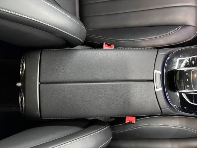 Eクラス E400 4マチック エクスクルーシブ パノラミックスライディングルーフ 黒革シート アクティブクルーズコントロール 純正ナビ フルセグTV ブルメスター パワーテールゲート 前後ドラレコ 360°ビューカメラ アンビエントライト(39枚目)