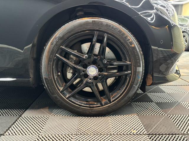 Eクラス E400 4マチック エクスクルーシブ パノラミックスライディングルーフ 黒革シート アクティブクルーズコントロール 純正ナビ フルセグTV ブルメスター パワーテールゲート 前後ドラレコ 360°ビューカメラ アンビエントライト(61枚目)