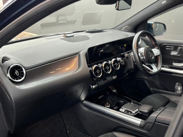 Ｂクラス Ｂ１８０　ＡＭＧライン　レーダーセーフティパッケージ　純正ナビ　フルセグ　バックガイドモニター　ハーフレザーシート　ドライブレコーダー　パワーテールゲート　ＬＥＤヘッドライト　ＥＴＣ　メモリー付パワーシート　シートヒーター（13枚目）