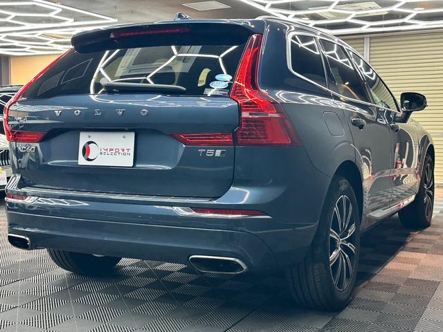 ＸＣ６０ Ｔ５　ＡＷＤ　インスクリプション　ヘッドアップディスプレイ　アダプティブクルーズコントロール　リアシートヒーター　純正ナビ　フルセグＴＶ　３６０°ビューカメラ　バーチャルコックピット　ブラインドスポット　パワーバックドア　ＥＴＣ（7枚目）