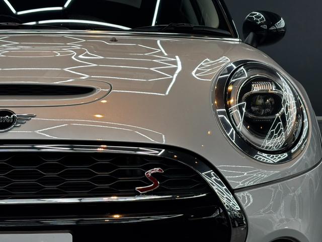 ＭＩＮＩ 　アクティブクルーズコントロール　純正ナビ　バックガイドモニター　前後ＰＤＣ　ＬＥＤヘッドライト　純正１７インチアルミ　純正ミラー型ＥＴＣ　禁煙車（12枚目）