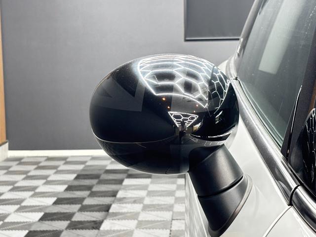 ＭＩＮＩ 　アクティブクルーズコントロール　純正ナビ　バックガイドモニター　前後ＰＤＣ　ＬＥＤヘッドライト　純正１７インチアルミ　純正ミラー型ＥＴＣ　禁煙車（15枚目）