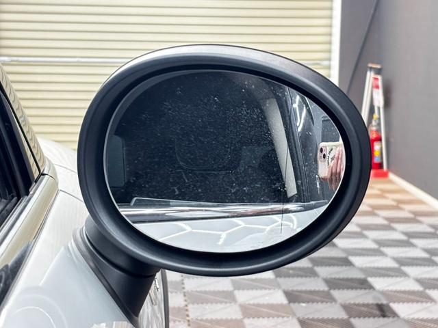 ＭＩＮＩ 　アクティブクルーズコントロール　純正ナビ　バックガイドモニター　前後ＰＤＣ　ＬＥＤヘッドライト　純正１７インチアルミ　純正ミラー型ＥＴＣ　禁煙車（18枚目）