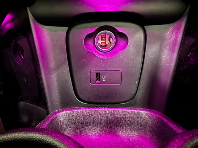 ＭＩＮＩ 　アクティブクルーズコントロール　純正ナビ　バックガイドモニター　前後ＰＤＣ　ＬＥＤヘッドライト　純正１７インチアルミ　純正ミラー型ＥＴＣ　禁煙車（39枚目）