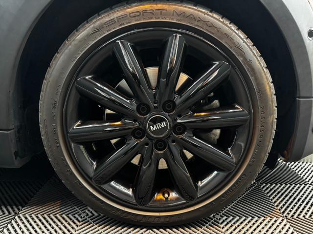 ＭＩＮＩ 　アクティブクルーズコントロール　純正ナビ　バックガイドモニター　前後ＰＤＣ　ＬＥＤヘッドライト　純正１７インチアルミ　純正ミラー型ＥＴＣ　禁煙車（41枚目）