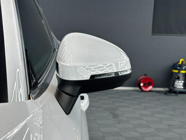 A5スポーツバック 2.0TFSIクワトロ スポーツ Sライン パノラマサンルーフ アダプティブクルーズ 20インチアルミ エアロ 純正ナビ 地デジ 360°カメラ ハーフレザー パワーゲート シートヒーター バーチャルコックピット ETC ドラレコ(16枚目)